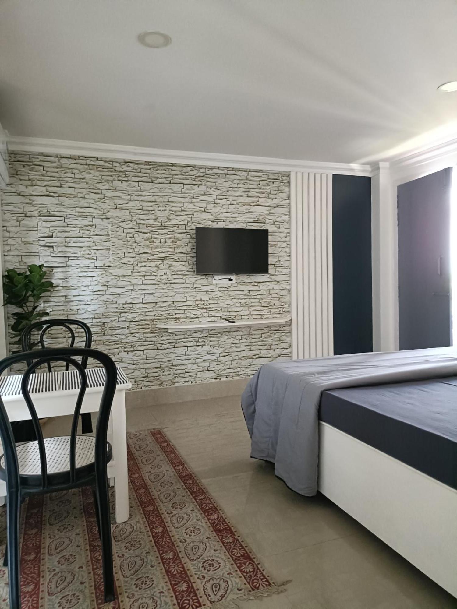 Areca Homestay Guwahati Buitenkant foto