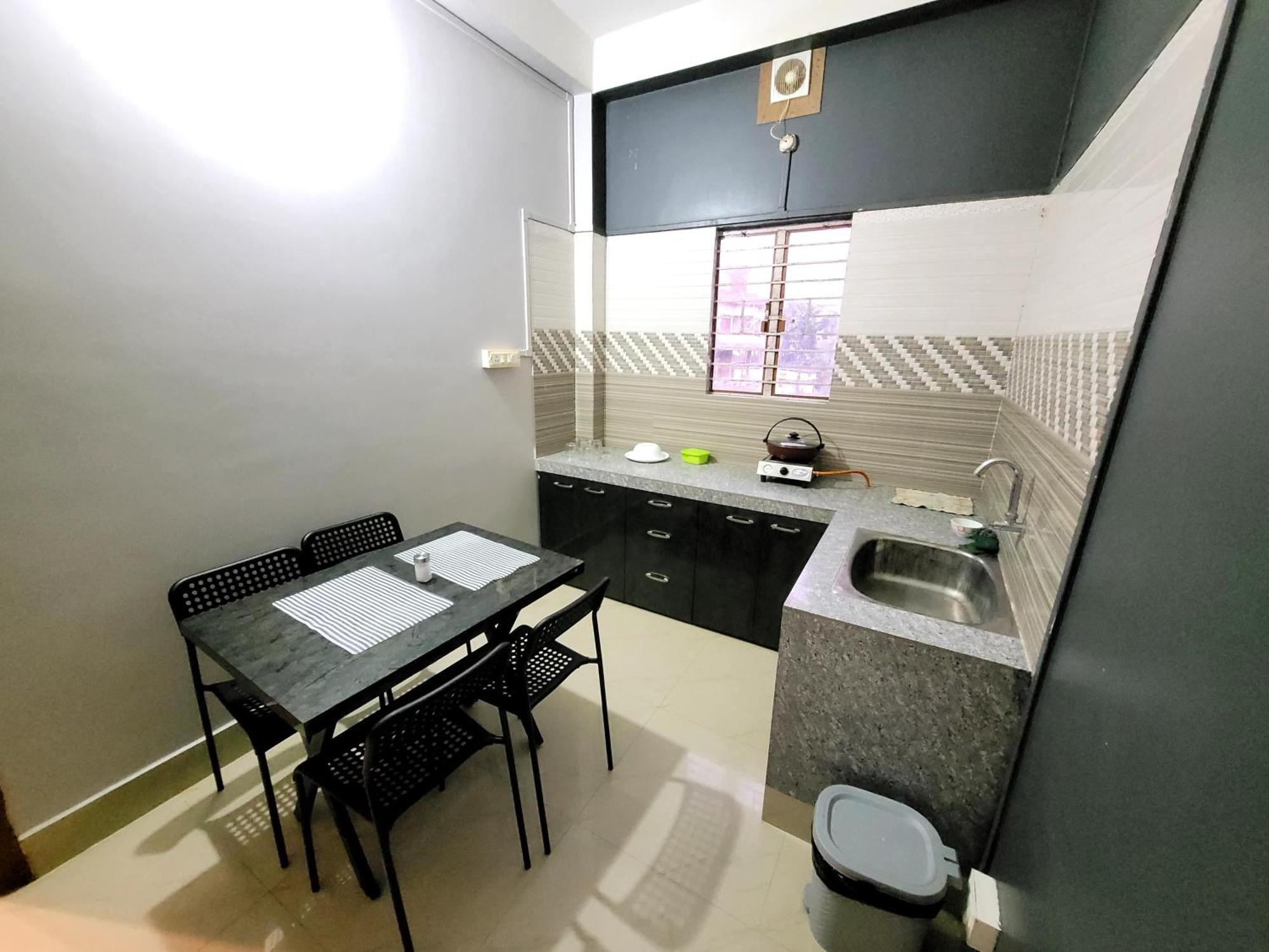 Areca Homestay Guwahati Buitenkant foto